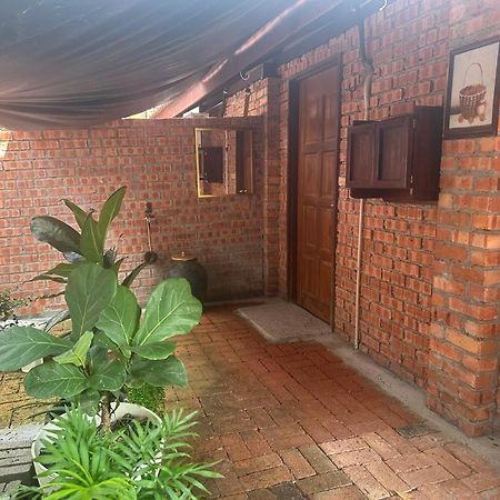 Lelangit Inn بورت ديكسون المظهر الخارجي الصورة